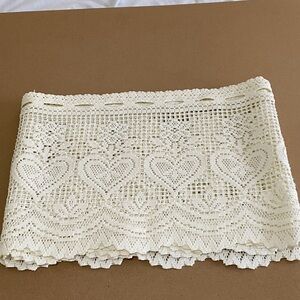 Vintage Cottage Core Lace Valence